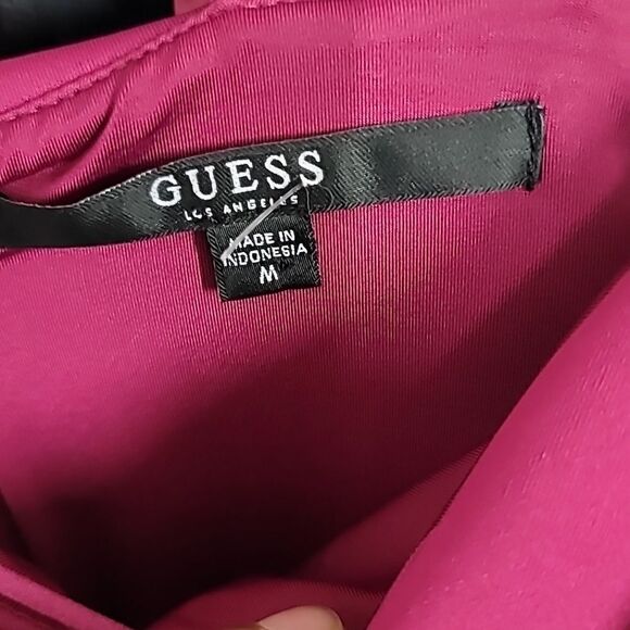 Guess  Nwt Crushed Berry Off The shoulder Mara Dress - Picture 6 of 12